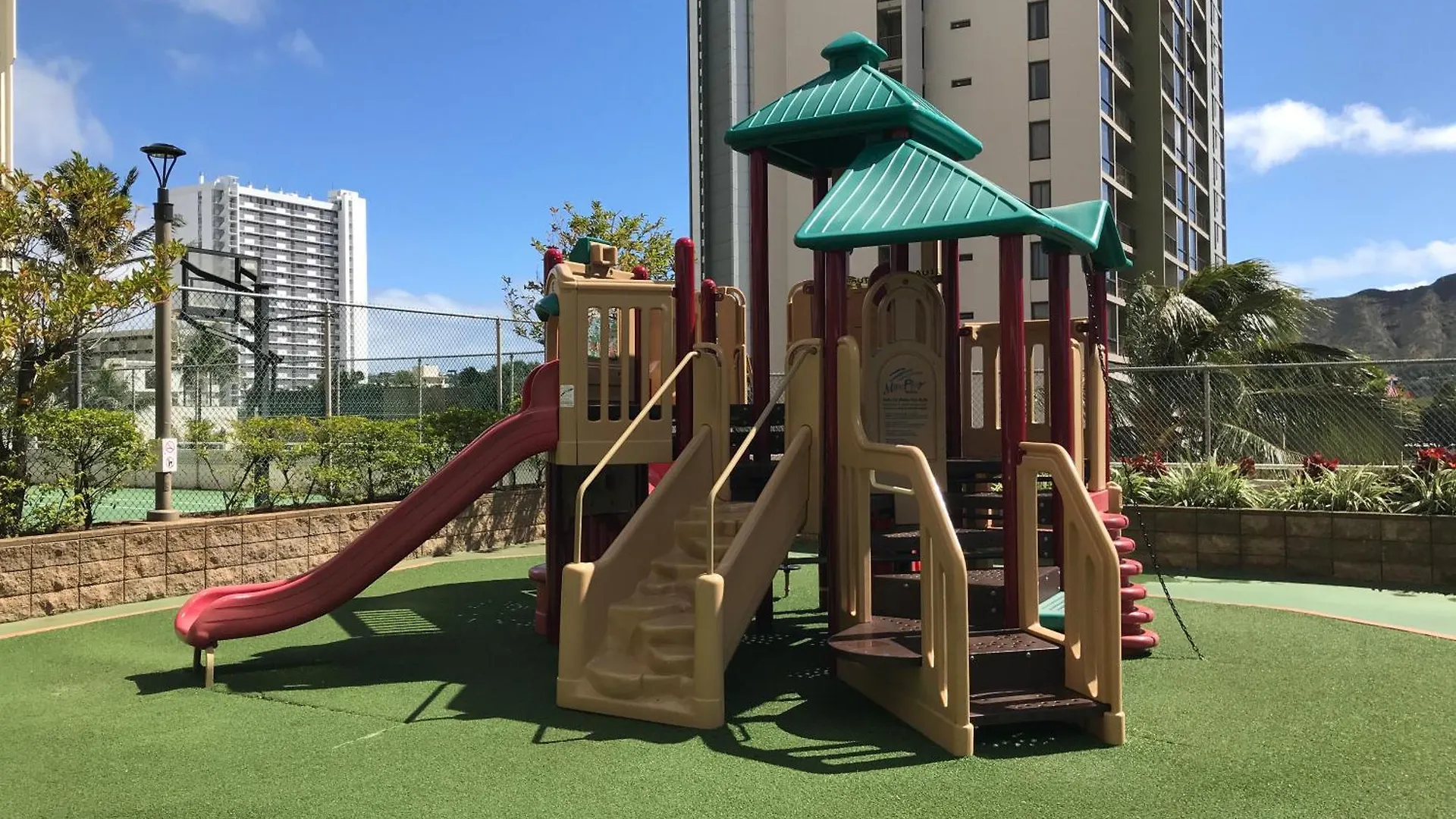 1Br Oceanview Condo, Near Waikiki Beach With Parking Honolulu ABD